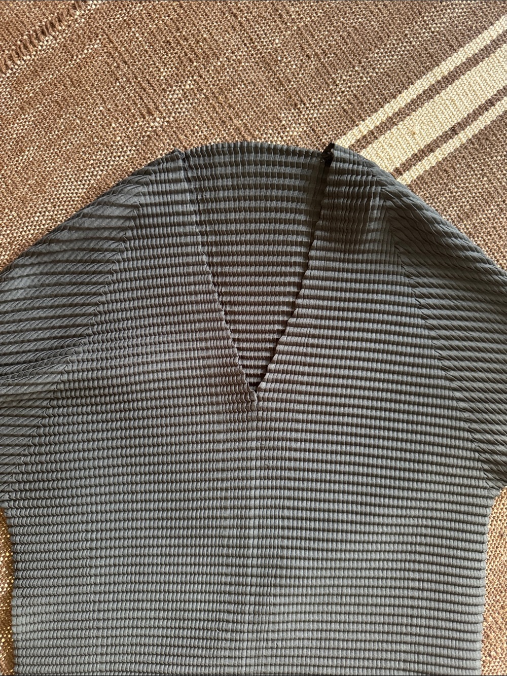 Issey Miyake Ribbed V-Neck Pleated Top in Black - Picture 2 of 5